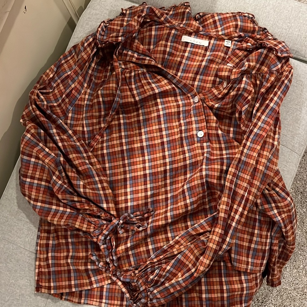 Like new fall Doen top